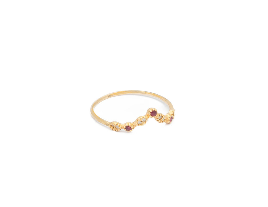 TIARA STELLA