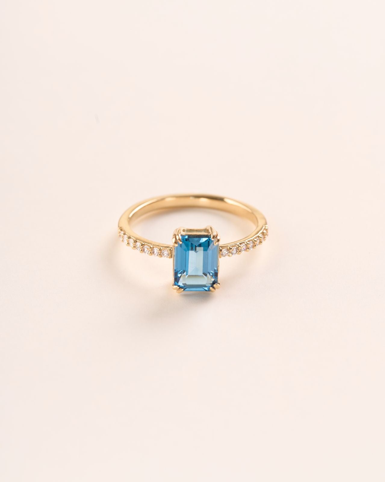 ANILLO ANGEL LONDON BLUE