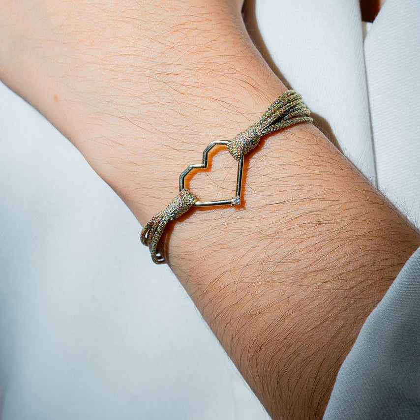 ICONIC HEART
